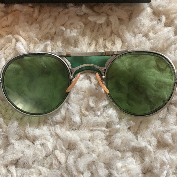 Rare Green Vintage Sun Glasses main image 4